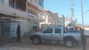 CCTV captures terrifying moment raiders held up Access bank