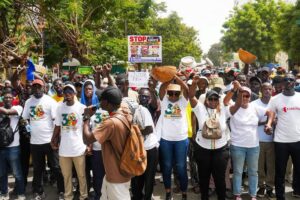 Empty baskets fill Dakar streets as Senegalese protest rising costs