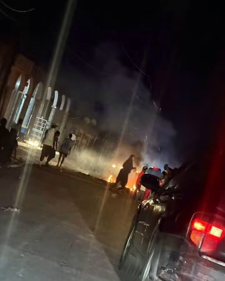 Teargas fired in Tanji as protesters confront police
